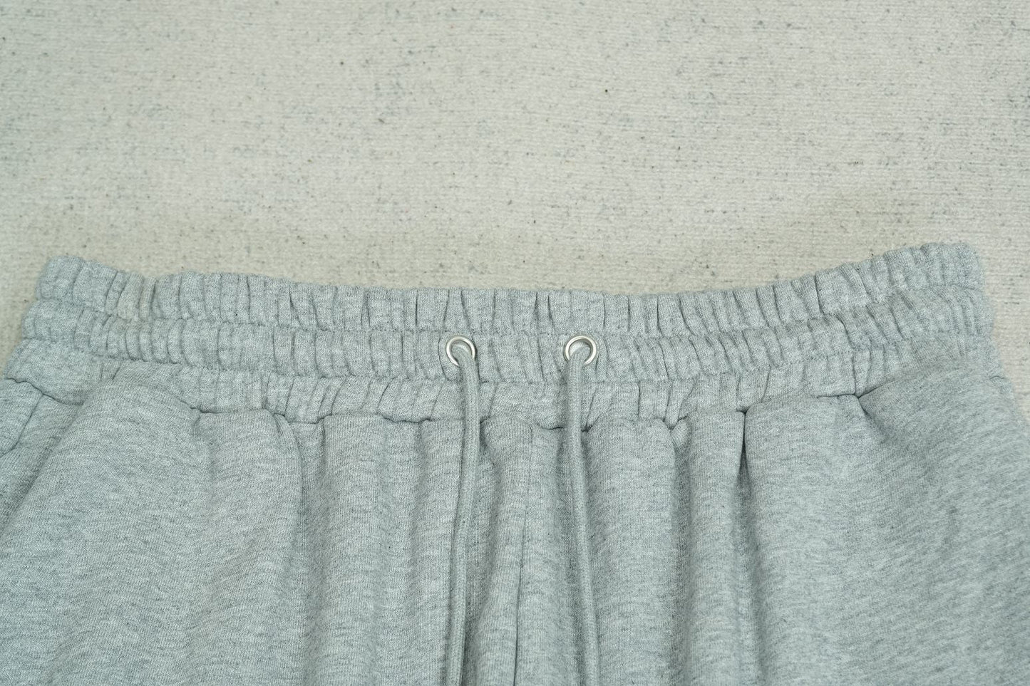 G - SWEATPANTS