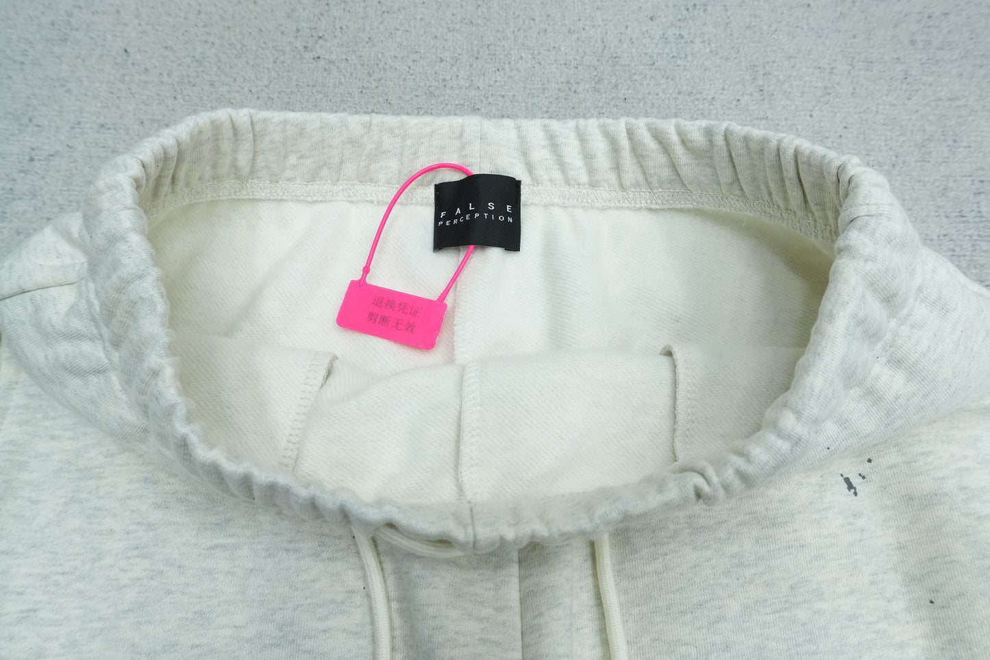 F - SWEATPANTS