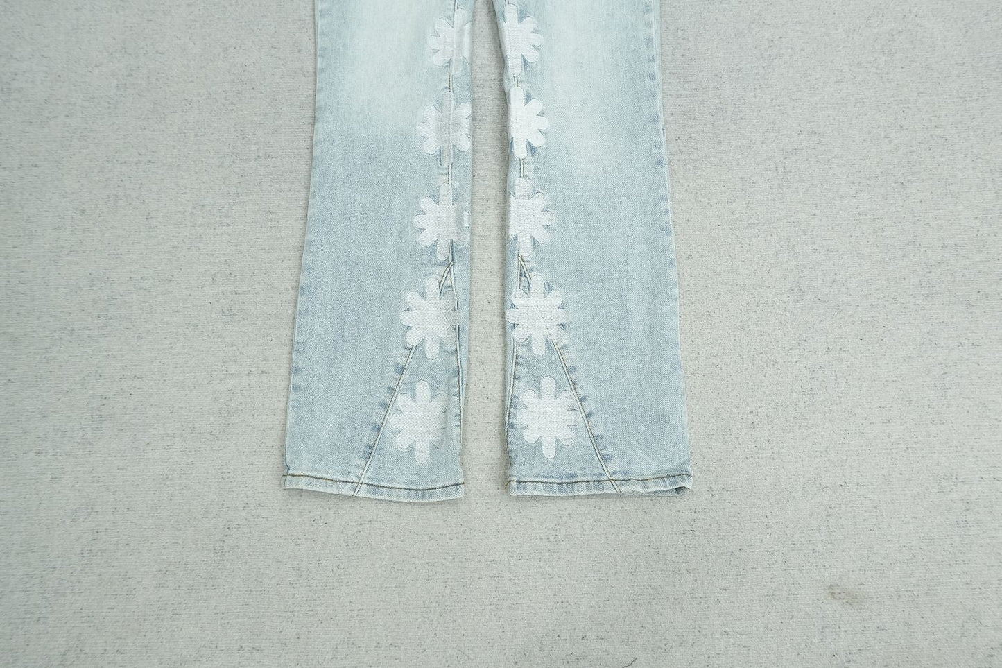 L - JEANS
