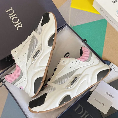 D - SNEAKERS