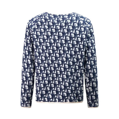 D - SWEATER