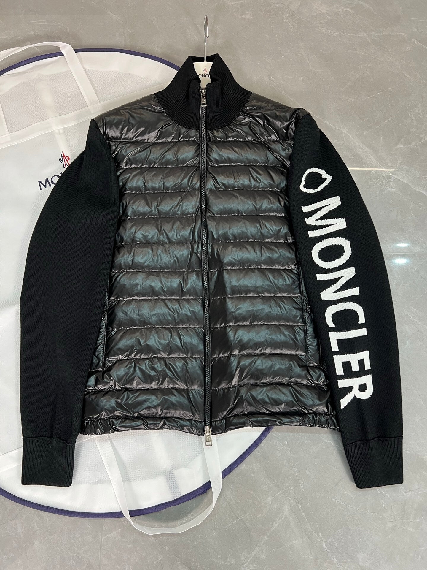 P - CARDIGAN