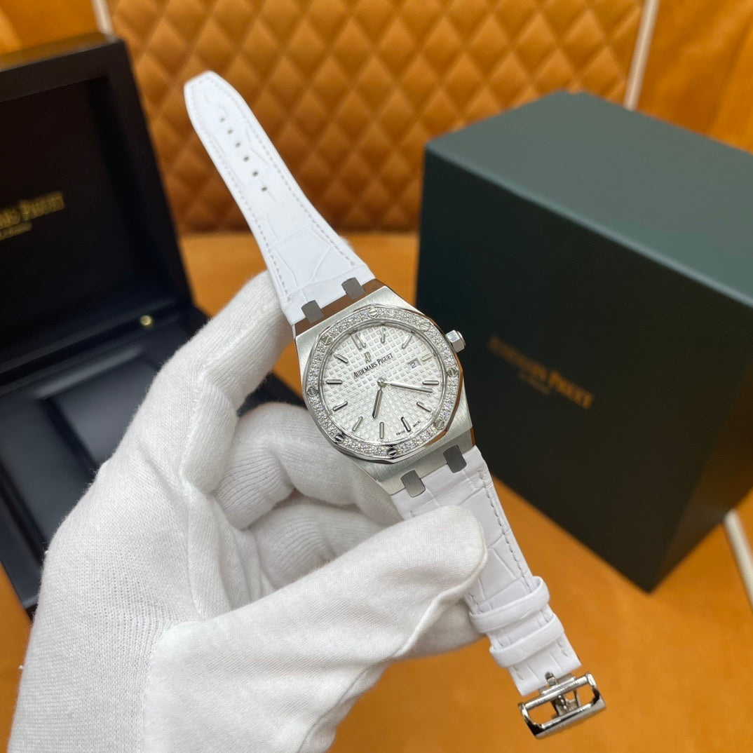 P - Watch