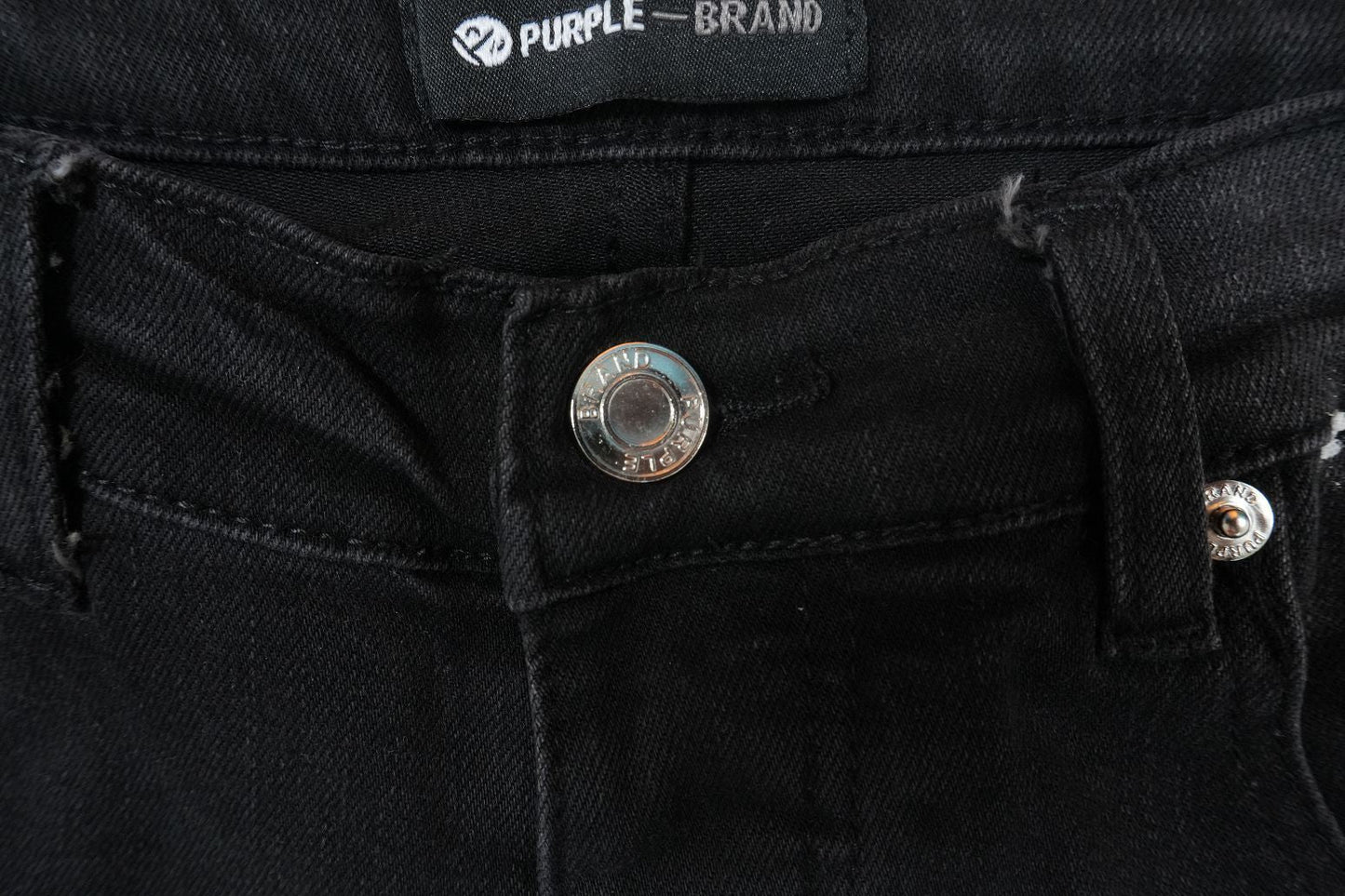 P - JEANS
