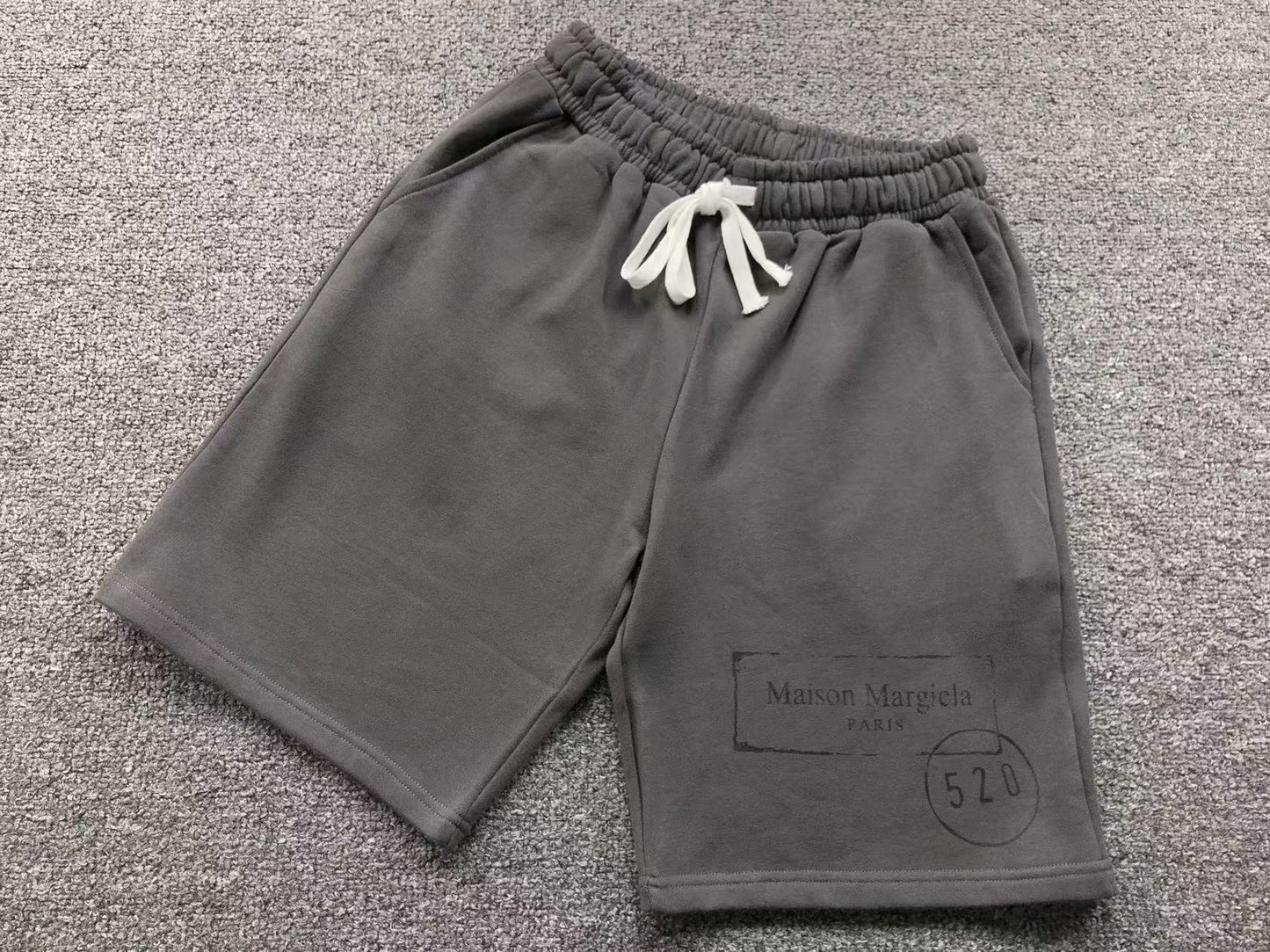 M - SHORTS