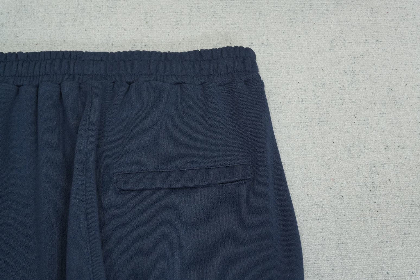 C - SWEATPANTS