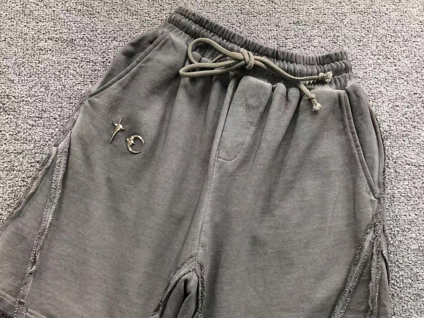 T - SHORTS