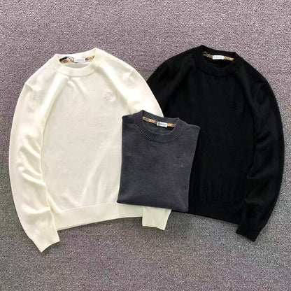 B - SWEATER