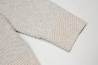 F  - SWEATER