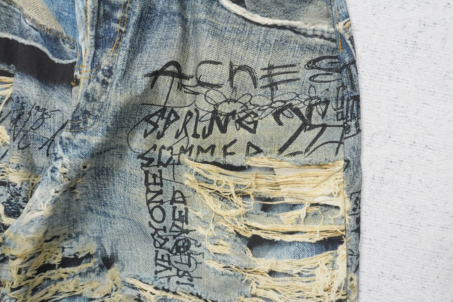 A - JEANS