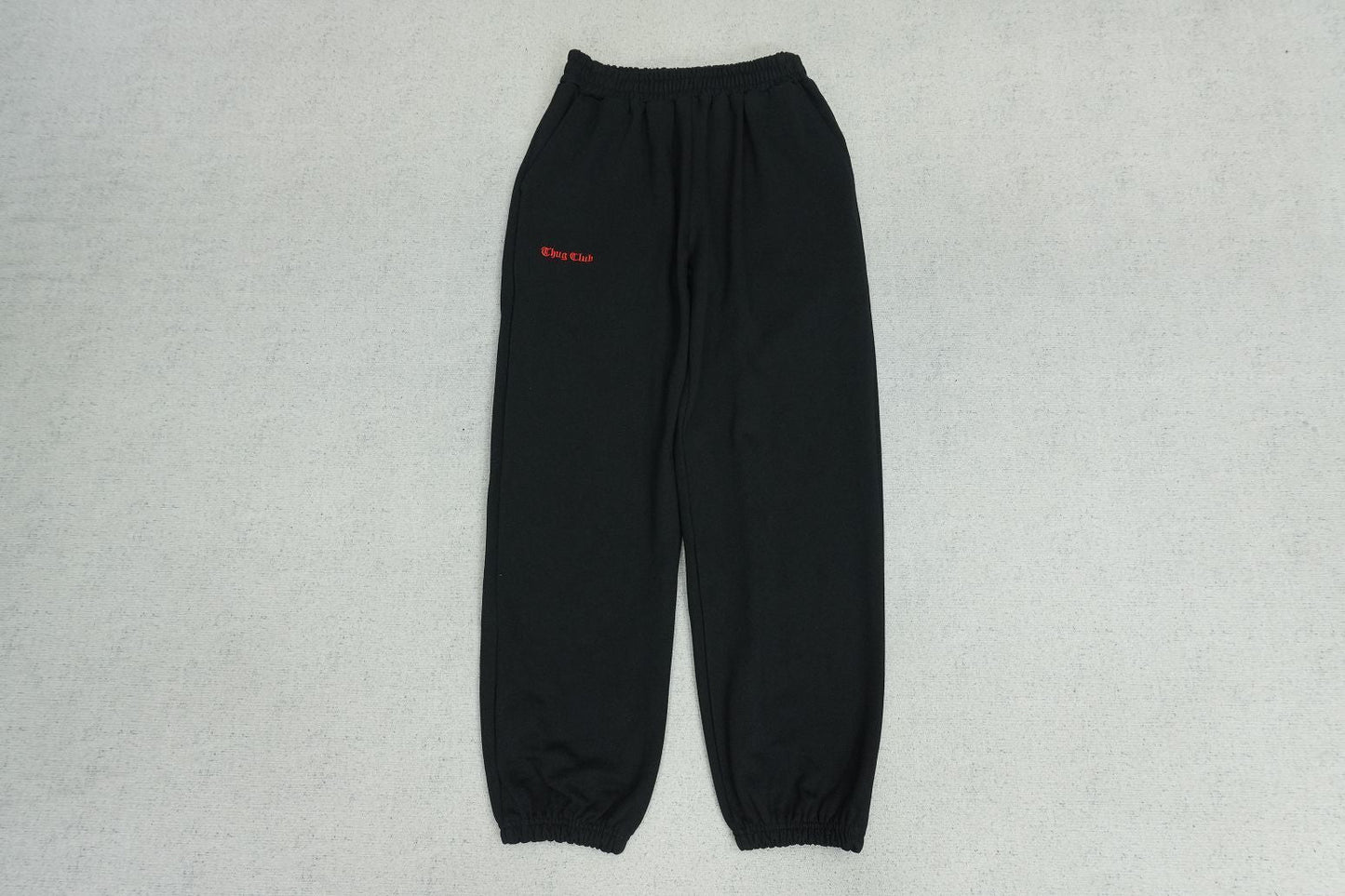 T - SWEATPANTS