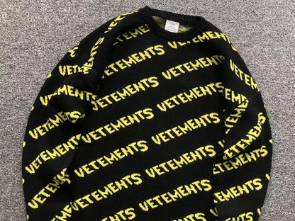 V - SWEATER
