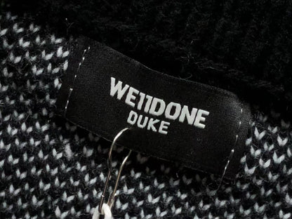 W - SWEATER