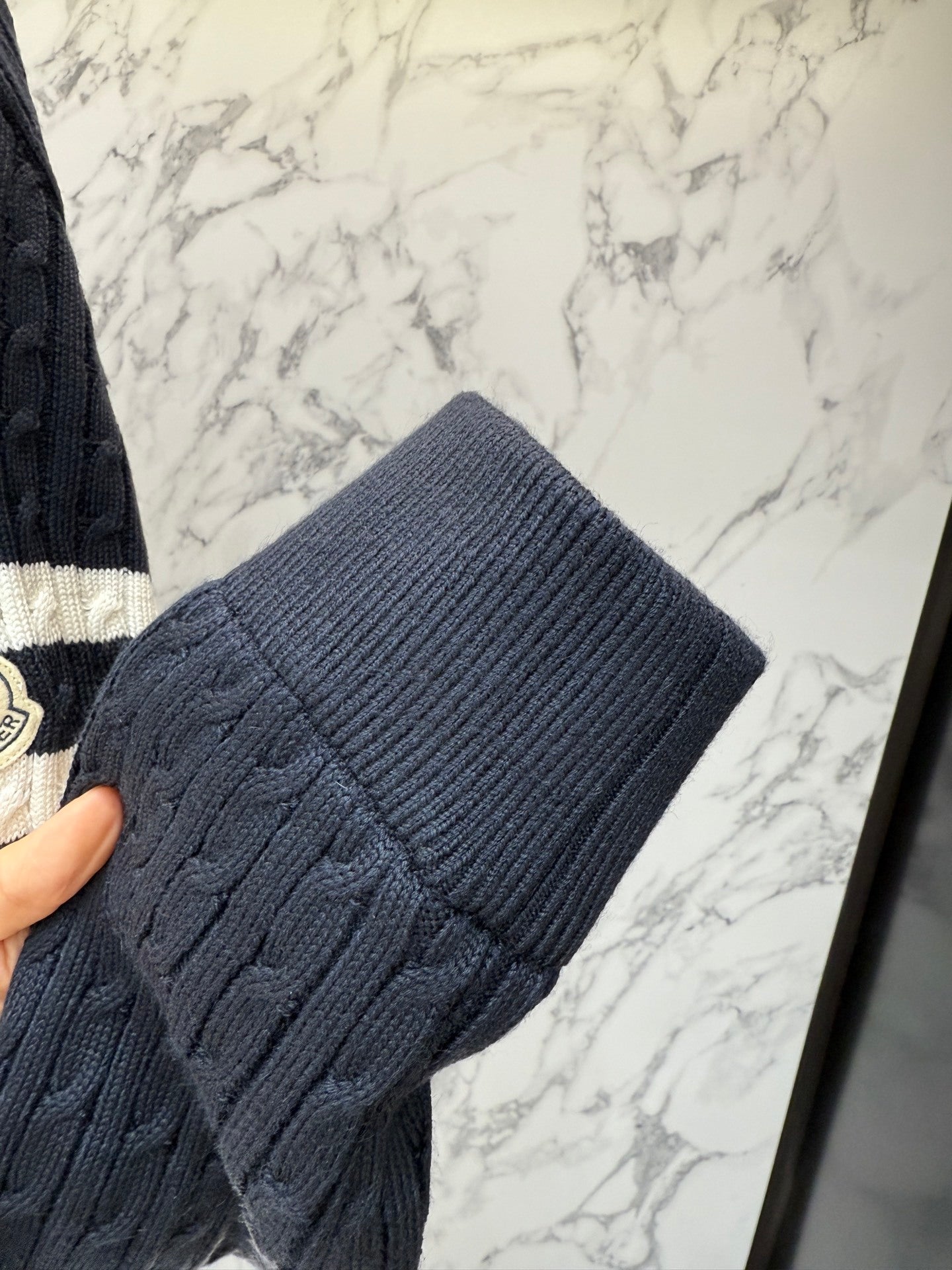 P - CARDIGAN