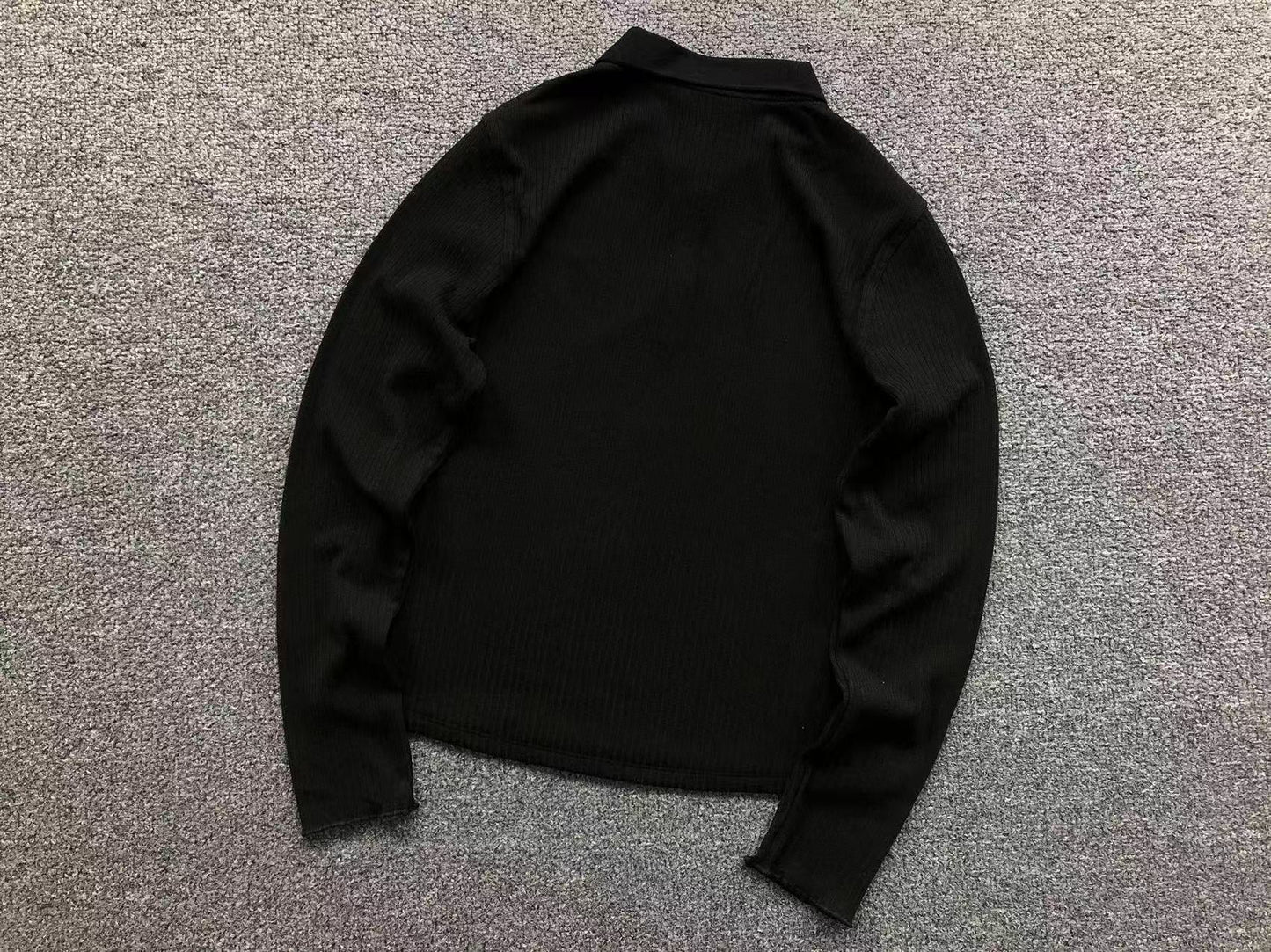 M - SWEATER