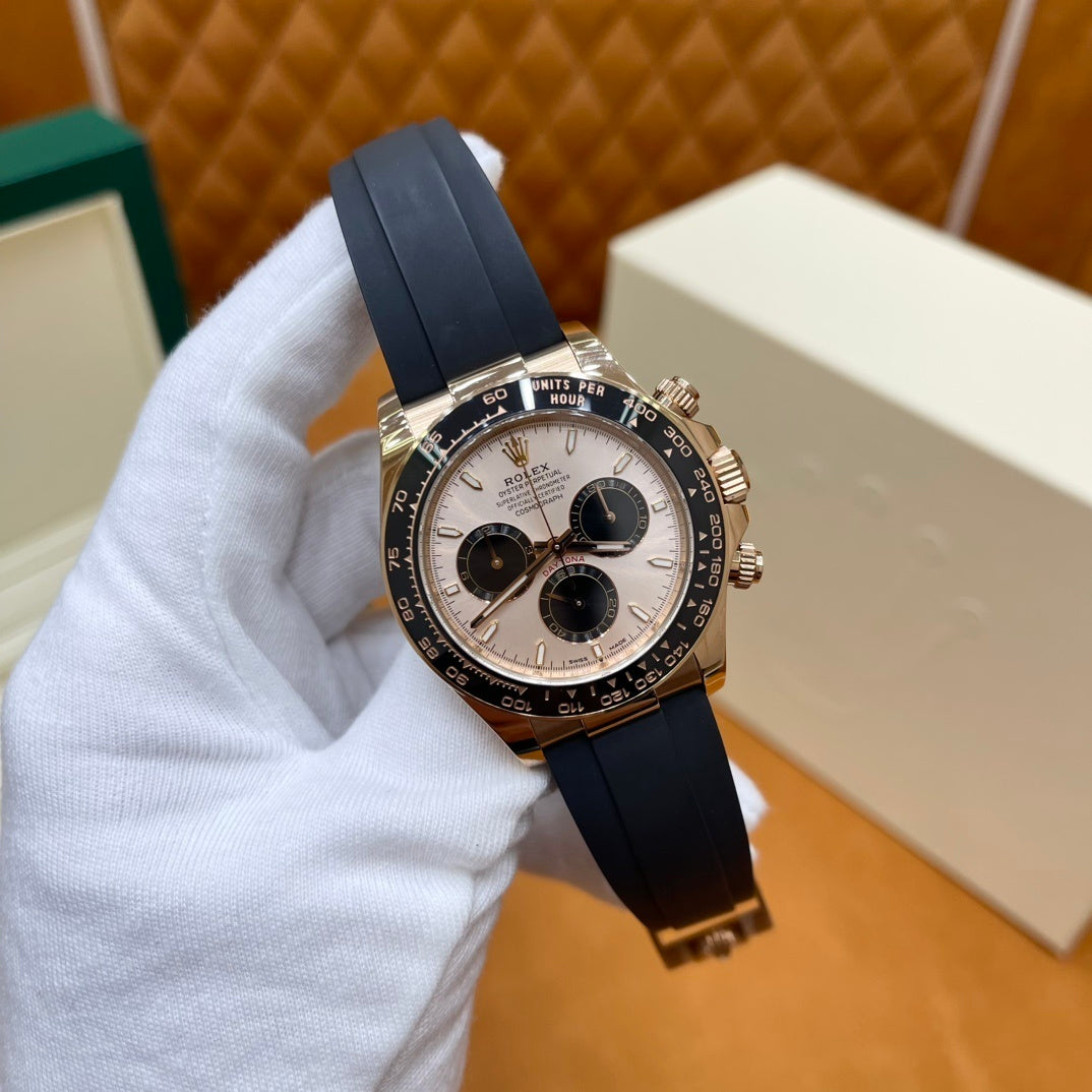 M - Watch