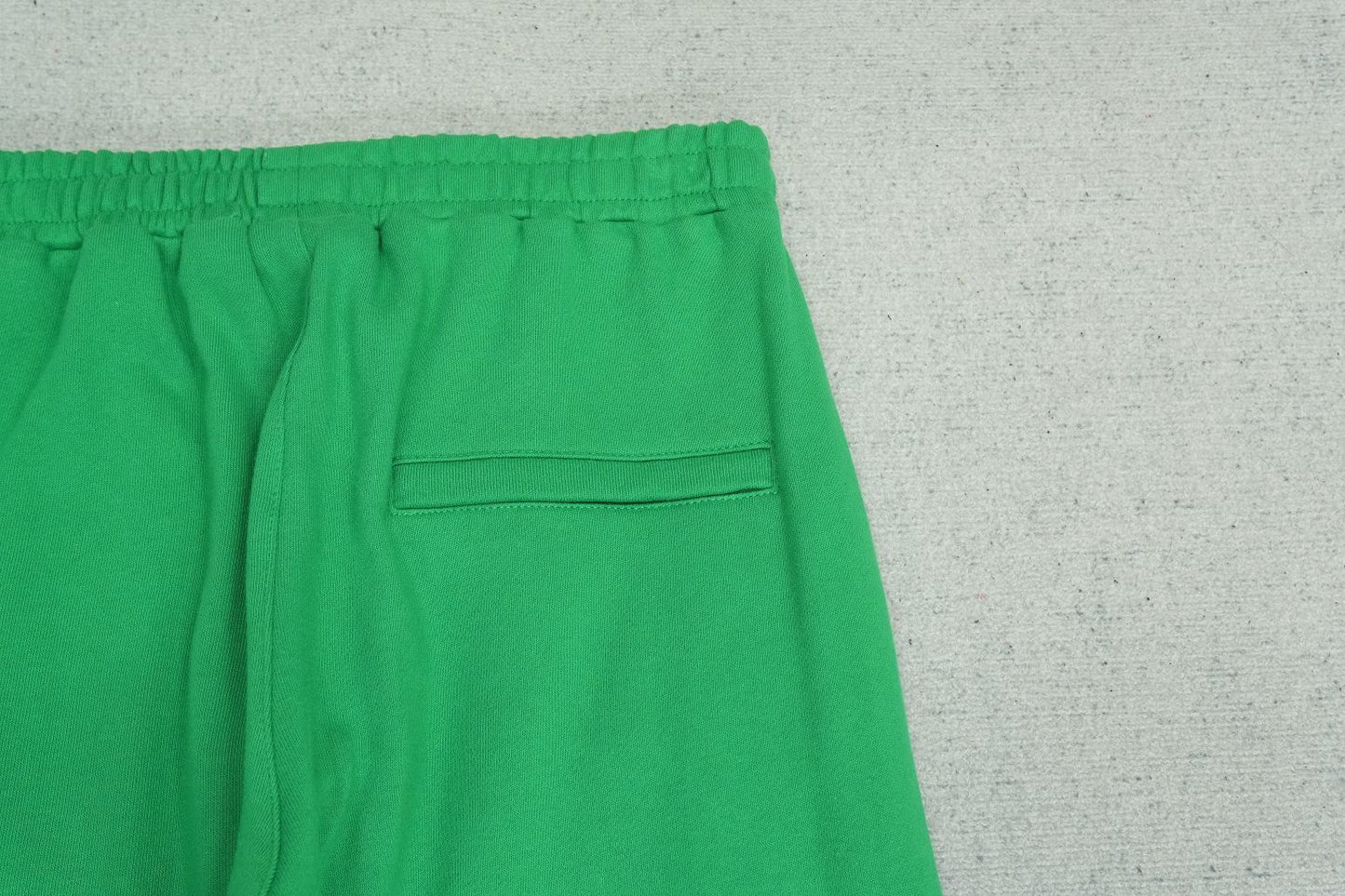 C - SWEATPANTS