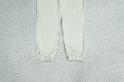 C - SWEATPANTS