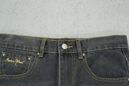 B - JEANS