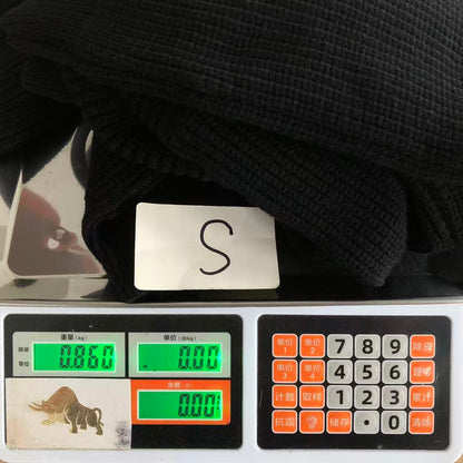B - SWEATER