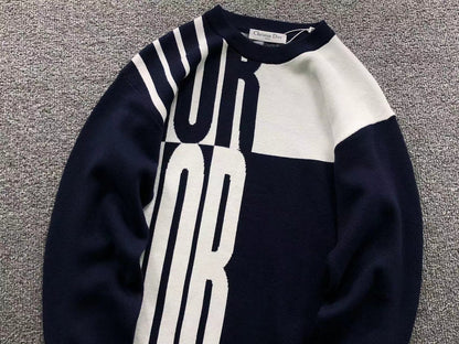 D - SWEATER