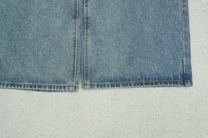 W - JEANS