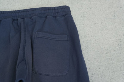 S - SWEATPANTS
