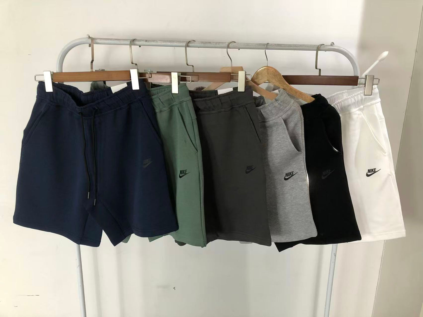 N - SHORTS
