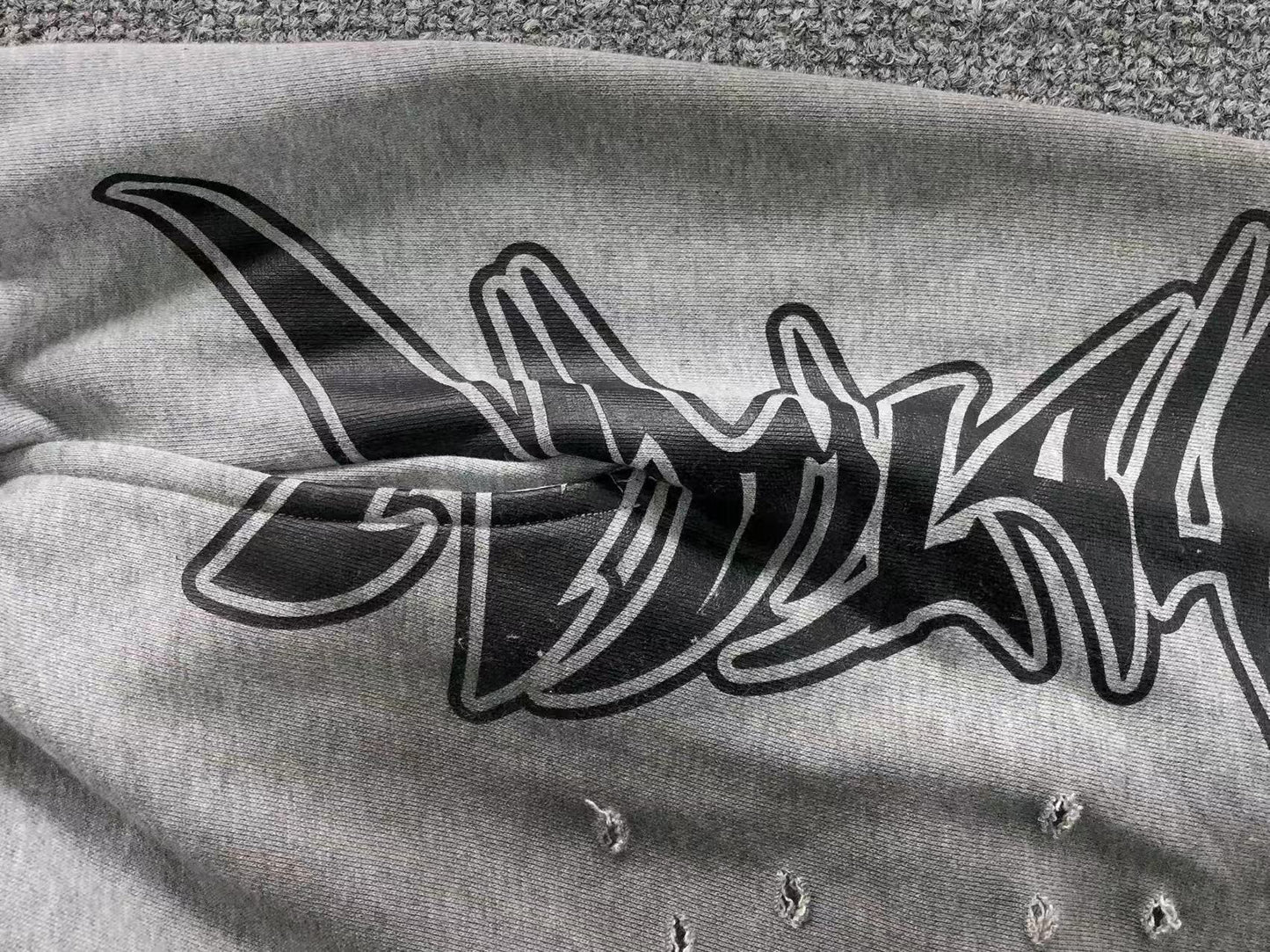 M - SHORTS