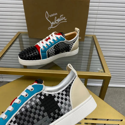 C - SNEAKERS