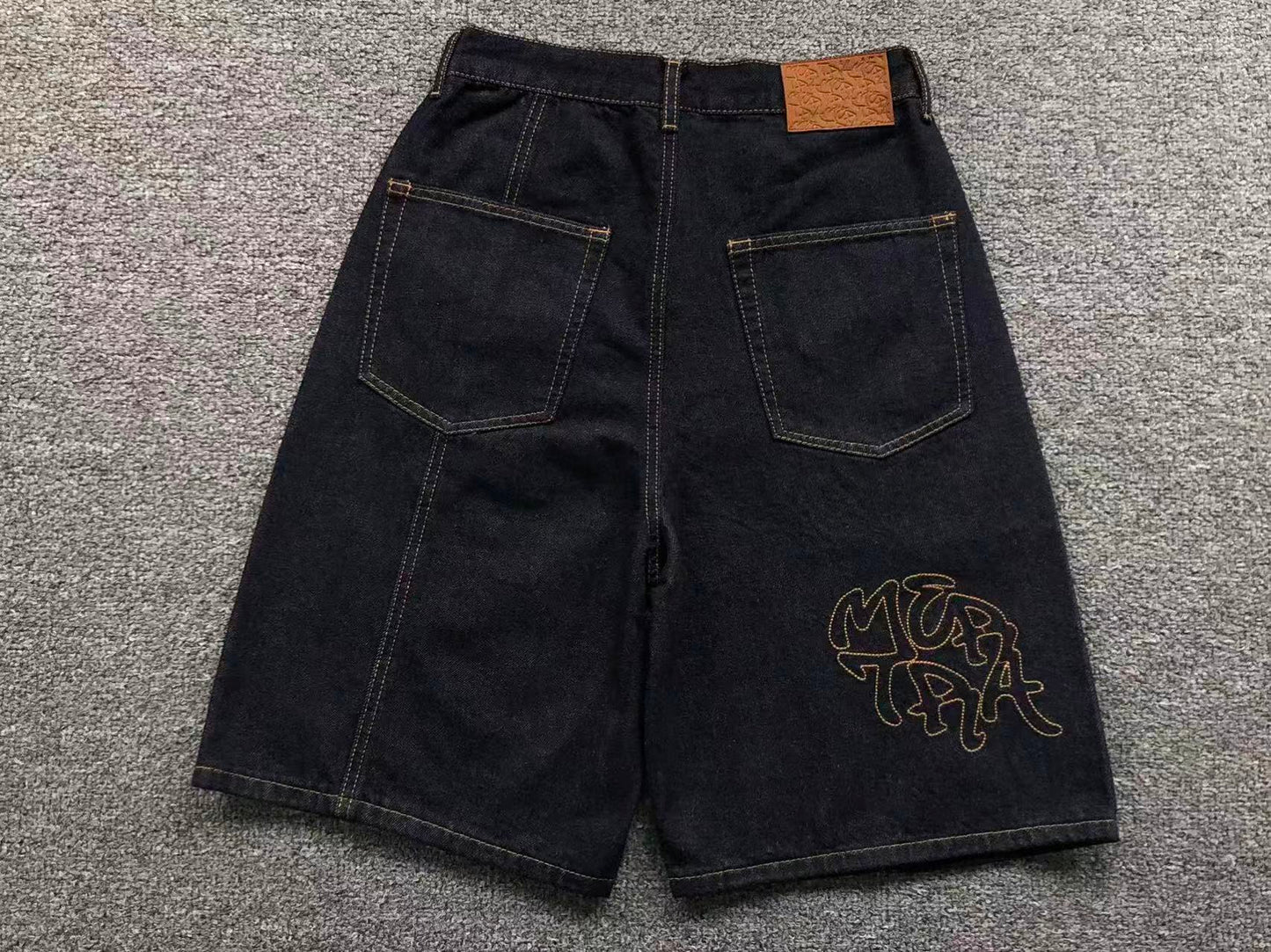 M - SHORTS