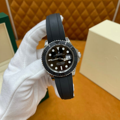 M - Watch