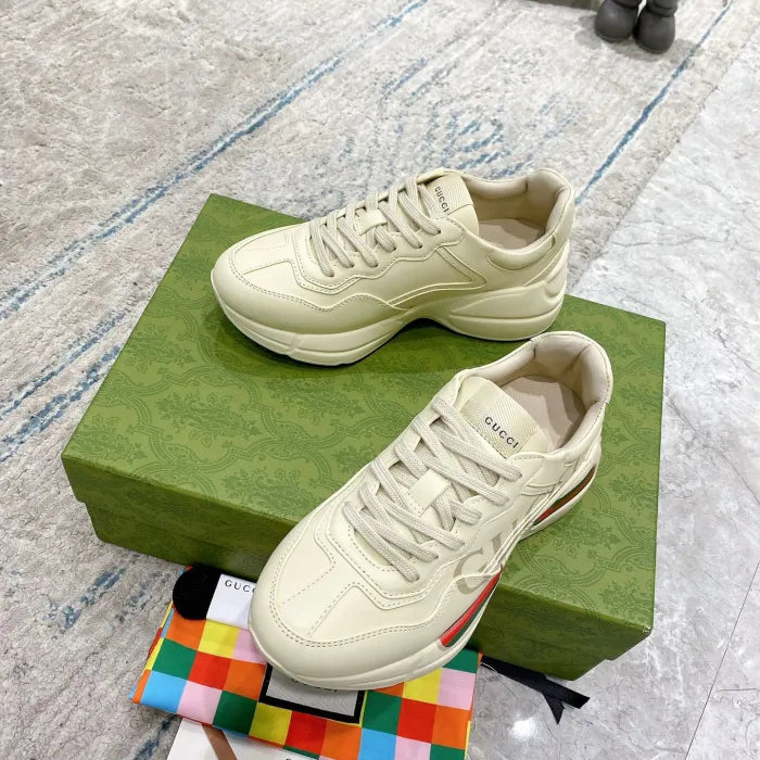GG - SNEAKERS