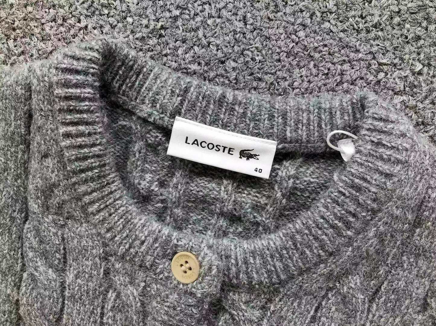L - SWEATER