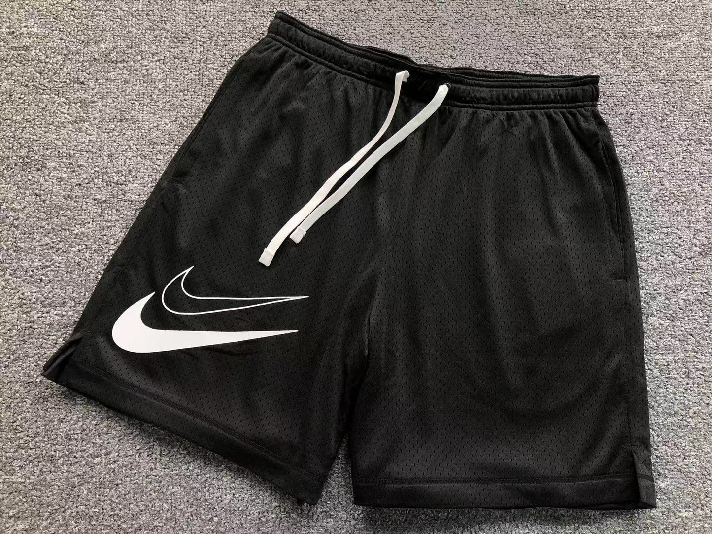 N - SHORTS