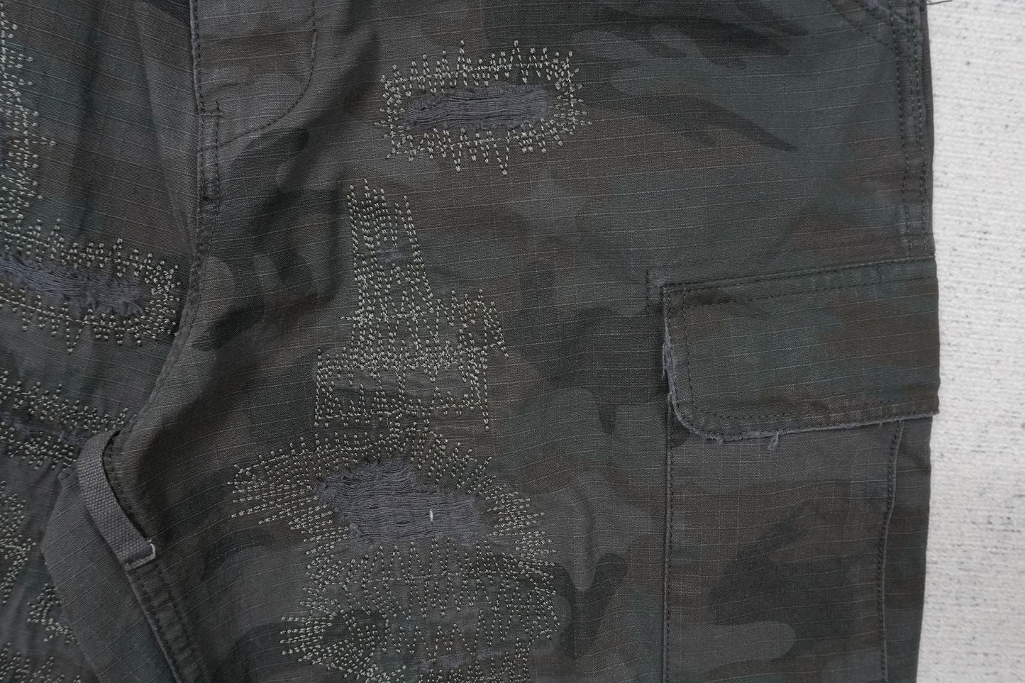 H - JEANS
