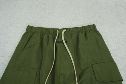 F - SWEATPANTS