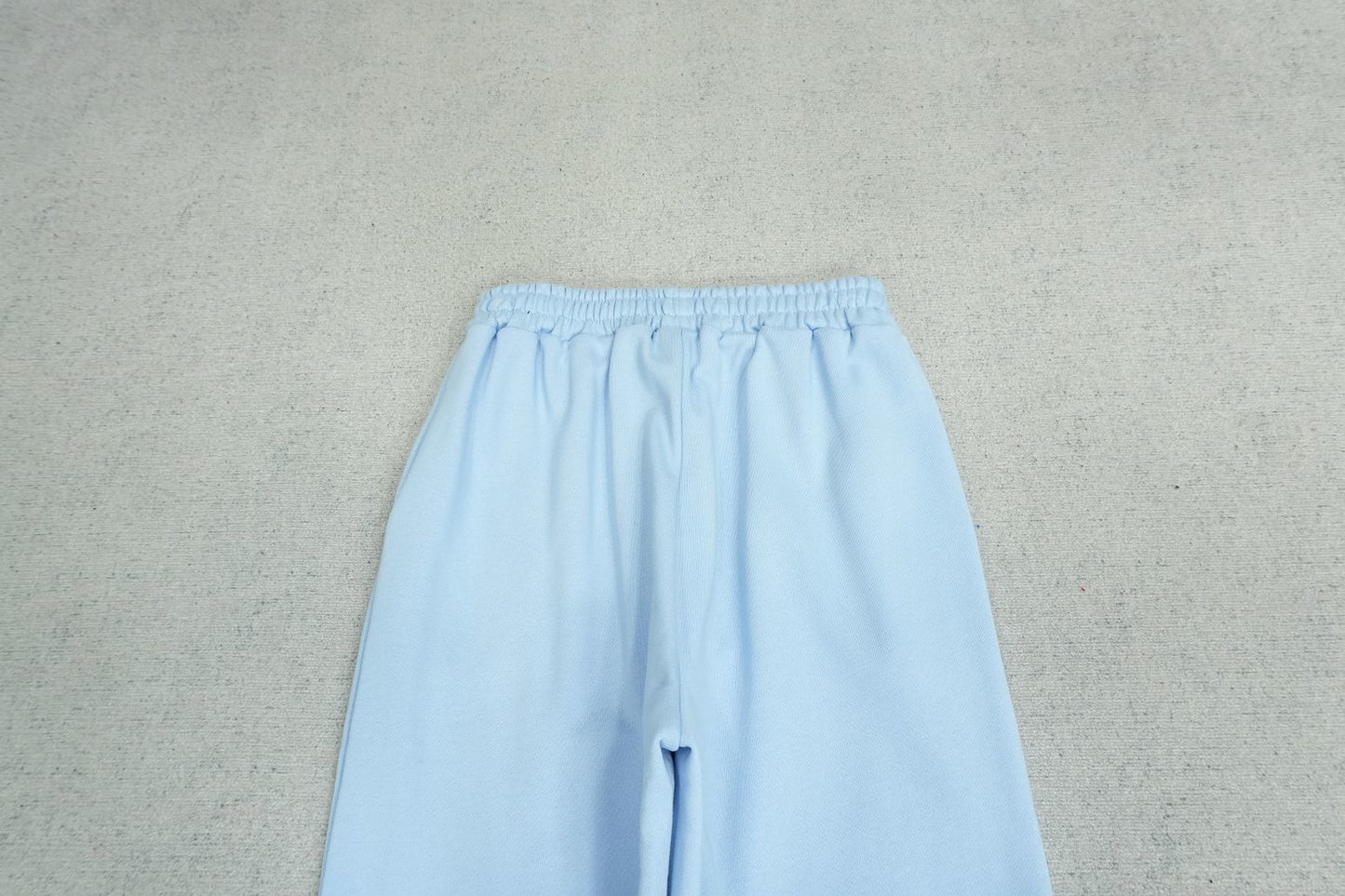 M - SWEATPANTS