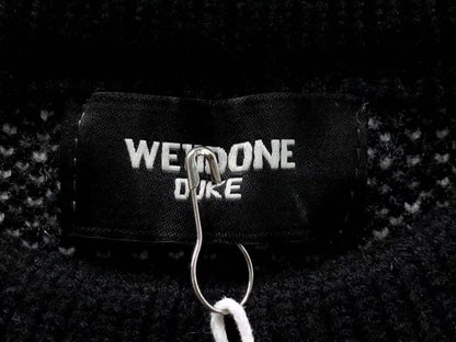 W - SWEATER