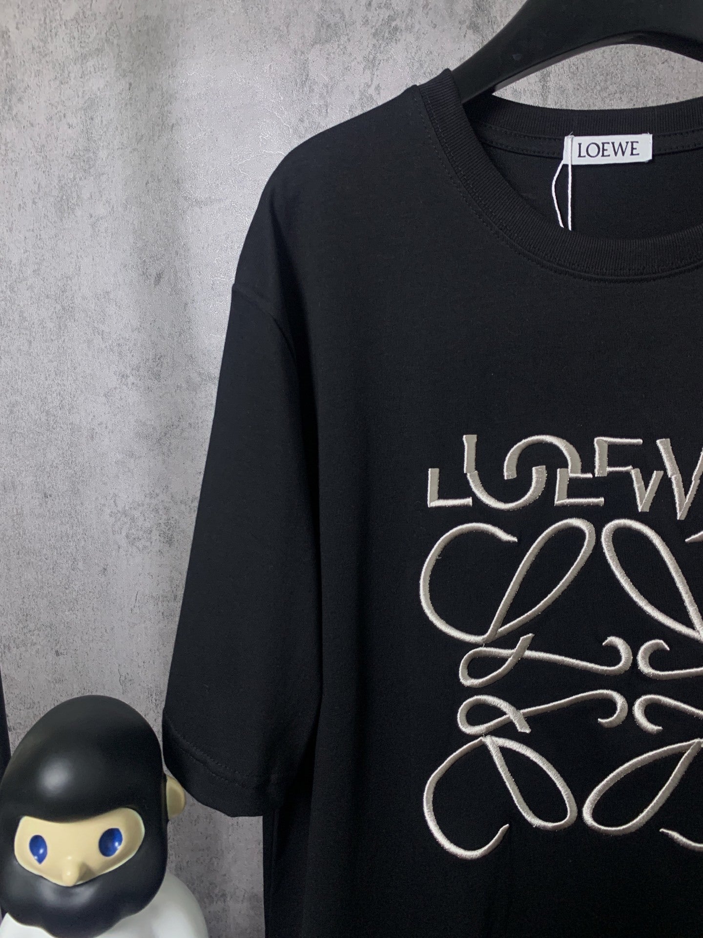 L - TSHIRT