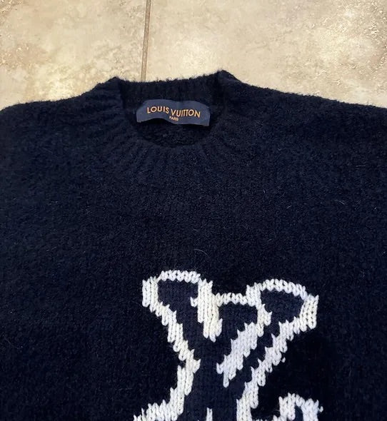 AVERIA - LOUIS V SWEATER