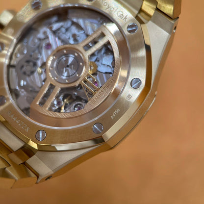 P - Watch