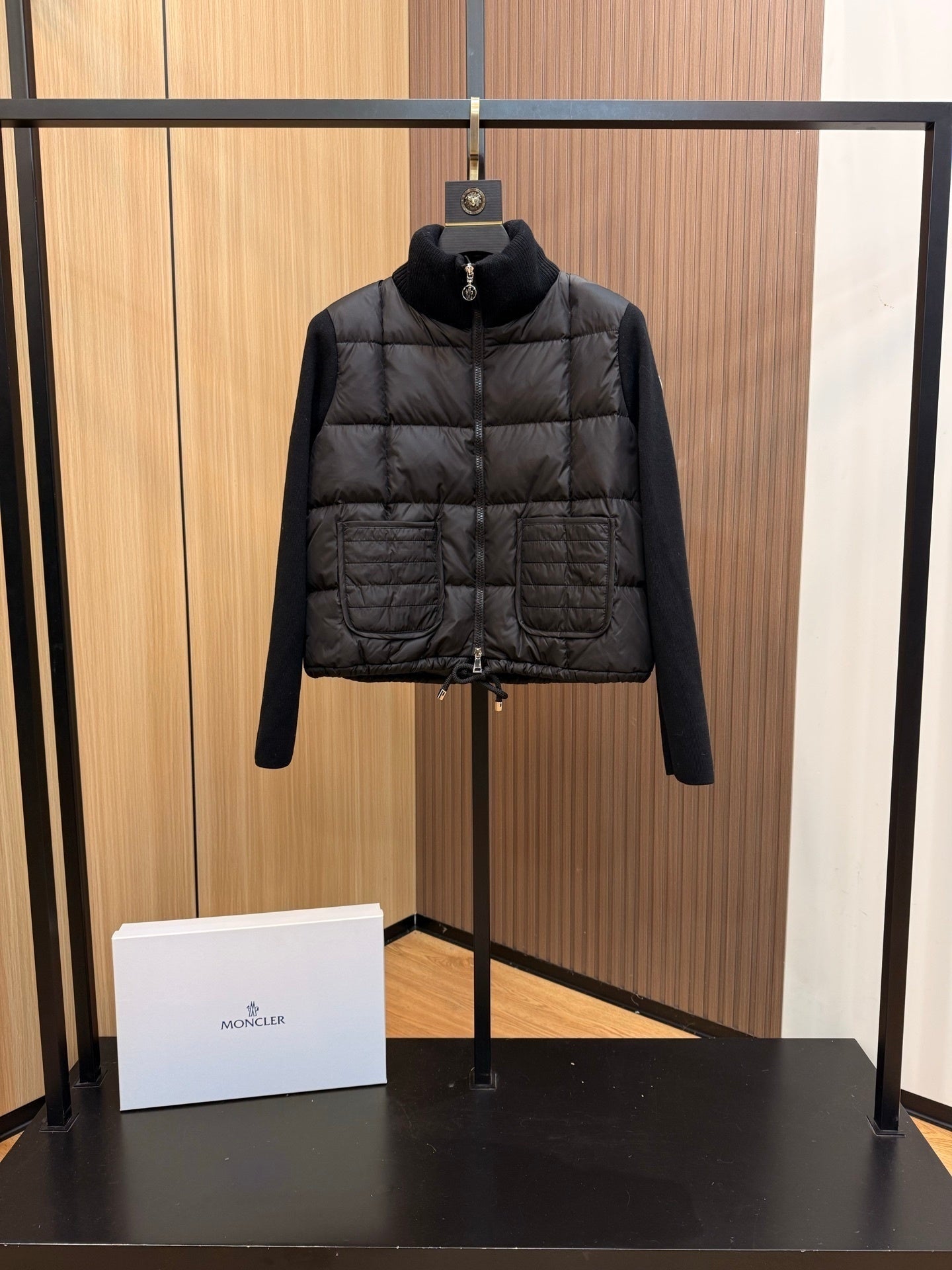 S - CARDIGAN