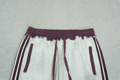 V - SWEATPANTS