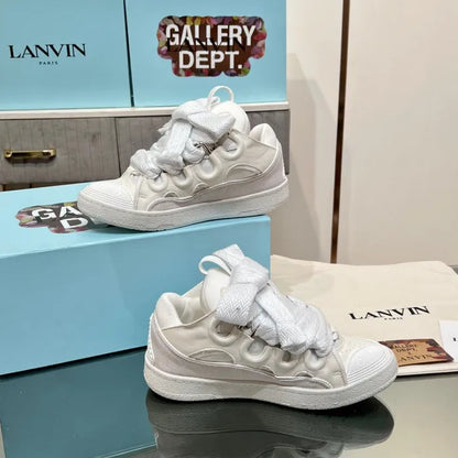 L - SNEAKERS