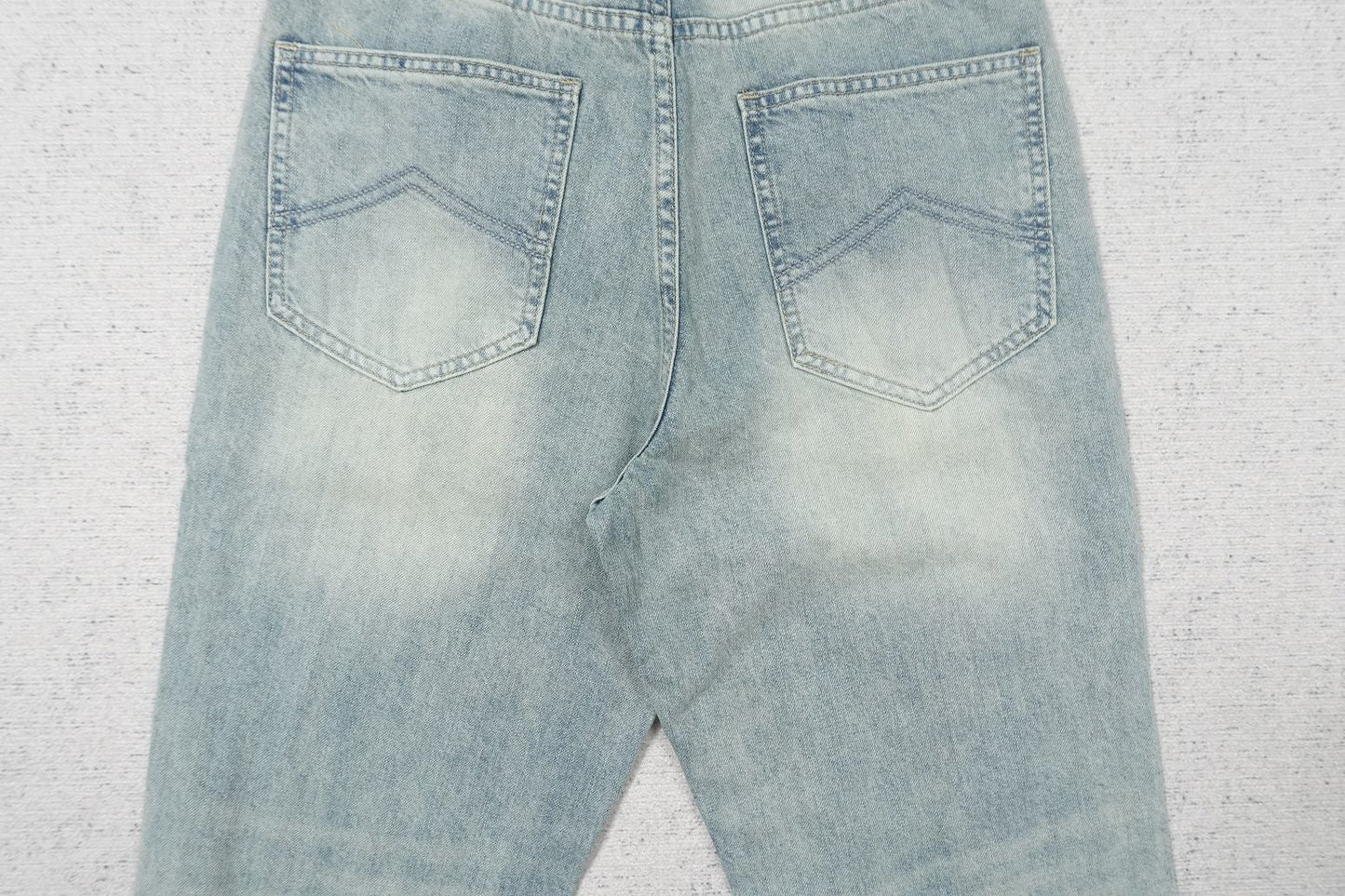 A - JEANS