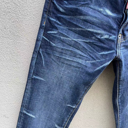 D - JEANS