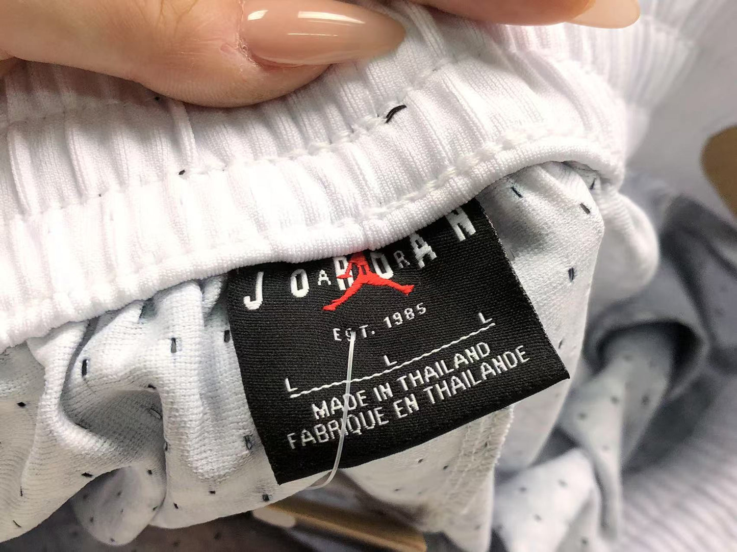N - SHORTS