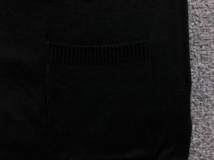 T - SWEATER