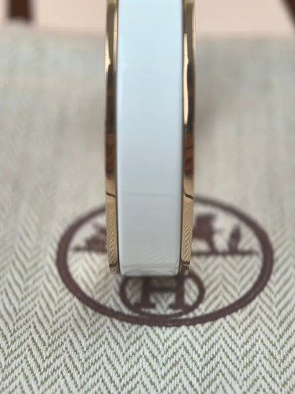 H - ARMBAND